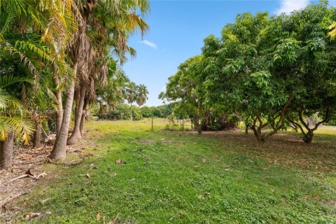 House in Homestead, Florida 3 bedrooms, 166.3 sq.m. № 1774466 - photo 13