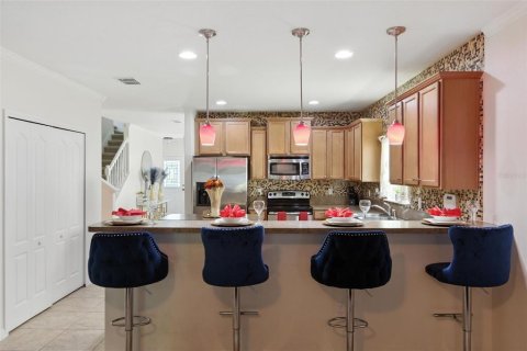 House in Tavares, Florida 4 bedrooms, 274.25 sq.m. № 1882830 - photo 10