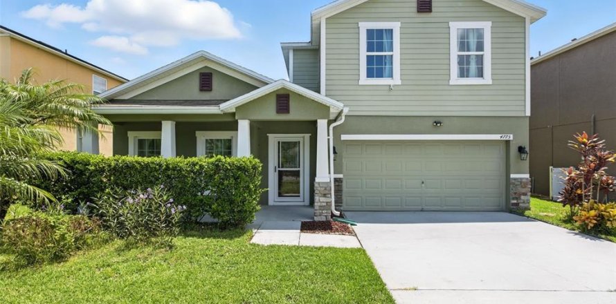House in Tavares, Florida 4 bedrooms, 274.25 sq.m. № 1882830