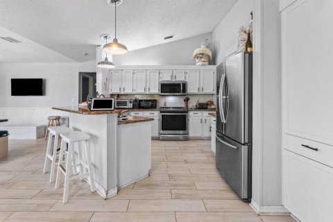 Villa ou maison à vendre à West Palm Beach, Floride: 3 chambres, 159.61 m2 № 2245843 - photo 11