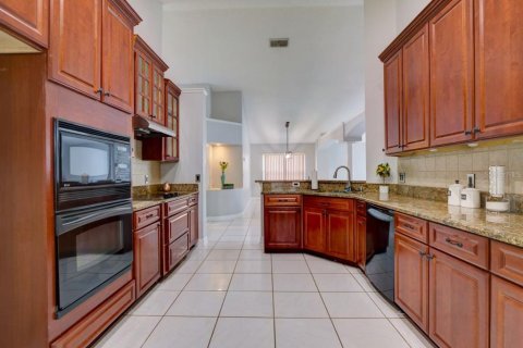 Casa en venta en Kissimmee, Florida, 3 dormitorios, 187.94 m2 № 1905038 - foto 7