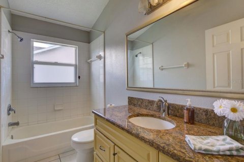 Casa en venta en Kissimmee, Florida, 3 dormitorios, 187.94 m2 № 1905038 - foto 20