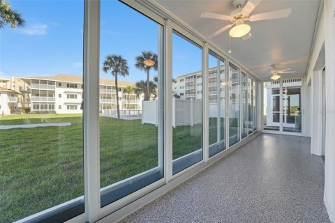 Copropriété à vendre à Venice, Floride: 2 chambres, 118.08 m2 № 2425573 - photo 28
