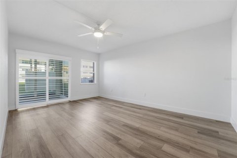 Copropriété à vendre à Venice, Floride: 2 chambres, 118.08 m2 № 2425573 - photo 16
