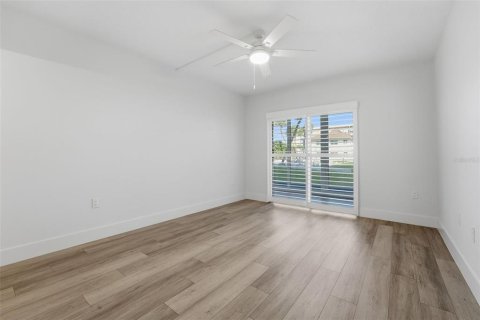 Copropriété à vendre à Venice, Floride: 2 chambres, 118.08 m2 № 2425573 - photo 24