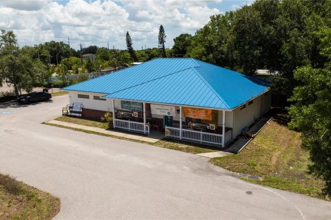 Propiedad comercial en venta en Riverview, Florida № 2096651 - foto 2