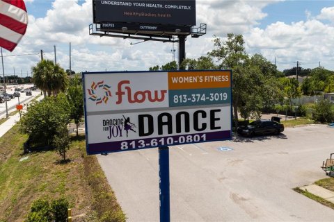 Propiedad comercial en venta en Riverview, Florida № 2096651 - foto 21