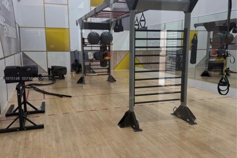 Снять в аренду кондоминиум в Майами, Флорида 1 спальня, 54.44м2, № 2079627 - фото 27