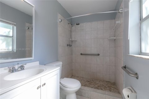 House in Deerfield Beach, Florida 3 bedrooms, 105.07 sq.m. № 1794693 - photo 20