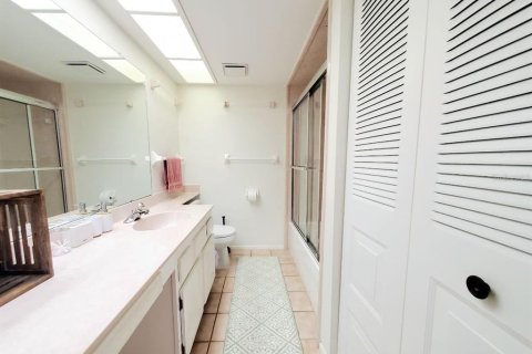 Condo in Oldsmar, Florida, 2 bedrooms  № 2235464 - photo 19