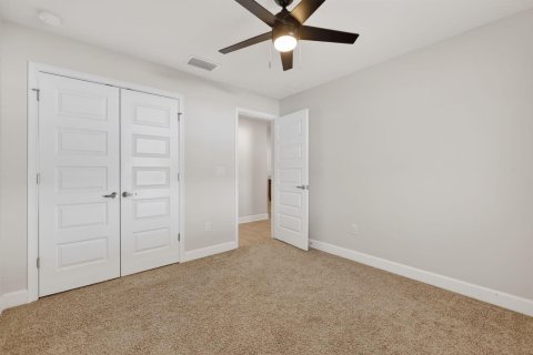 House in Port St. Lucie, Florida 4 bedrooms, 210.42 sq.m. № 2190822 - photo 29