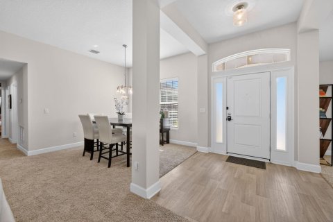 House in Port St. Lucie, Florida 4 bedrooms, 210.42 sq.m. № 2190822 - photo 15