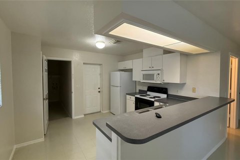 Apartamento en alquiler en Port Charlotte, Florida, 2 dormitorios, 96.34 m2 № 1906078 - foto 3