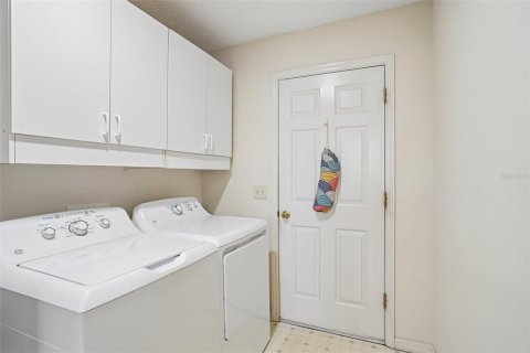 Casa en venta en The Villages, Florida, 3 dormitorios, 129.32 m2 № 2296379 - foto 27