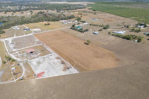 Terreno en venta en Fort Meade, Florida № 1564178 - foto 16