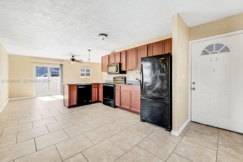 Apartamento en South Daytona, Florida 2 dormitorios № 2084648