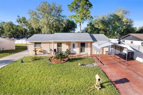 Villa ou maison à vendre à Tampa, Floride: 4 chambres, 106.84 m2 № 2437271 - photo 13