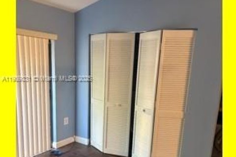 Купить виллу или дом в Майами, Флорида 2 спальни, 107.02м2, № 1965138 - фото 14