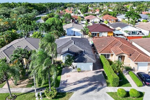 Купить виллу или дом в Майами, Флорида 3 спальни, 158.86м2, № 2417791 - фото 3