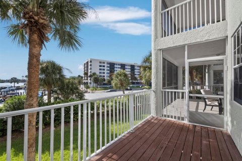 Condominio en venta en Sarasota, Florida, 2 dormitorios, 177.91 m2 № 2429088 - foto 8