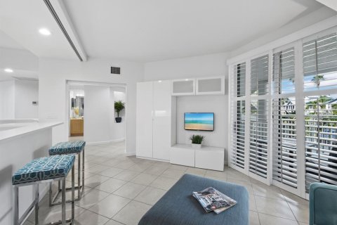 Condominio en venta en Sarasota, Florida, 2 dormitorios, 177.91 m2 № 2429088 - foto 12