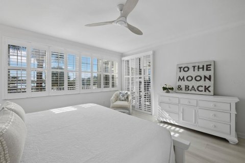 Condominio en venta en Sarasota, Florida, 2 dormitorios, 177.91 m2 № 2429088 - foto 16