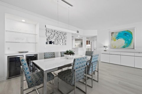 Condominio en venta en Sarasota, Florida, 2 dormitorios, 177.91 m2 № 2429088 - foto 10