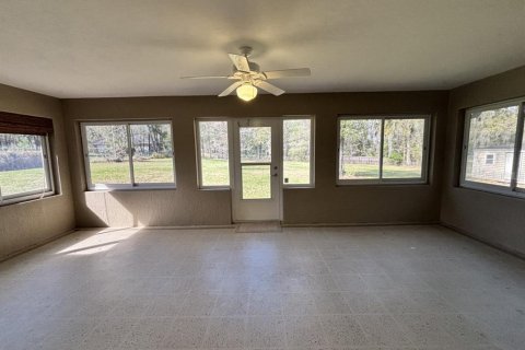 House in Ocala, Florida 3 bedrooms, 276.38 sq.m. № 2233212 - photo 20