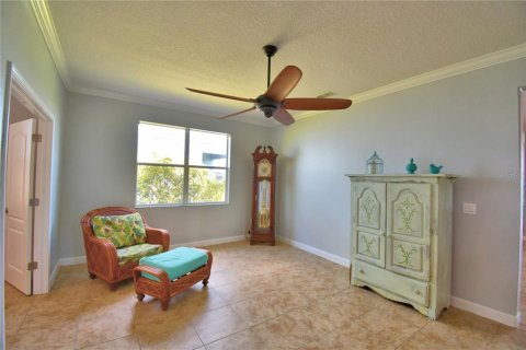 House in Davenport, Florida 4 bedrooms, 210.05 sq.m. № 1878113 - photo 16