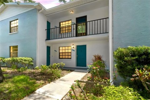 Condo in Seminole, Florida, 2 bedrooms № 2156073