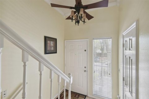 Townhouse in Tampa, Florida 2 bedrooms, 172.61 sq.m. № 2419803 - photo 28