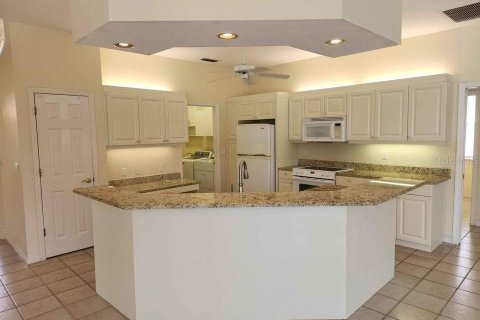 Casa en alquiler en Sarasota, Florida, 3 dormitorios, 200.48 m2 № 1916424 - foto 5