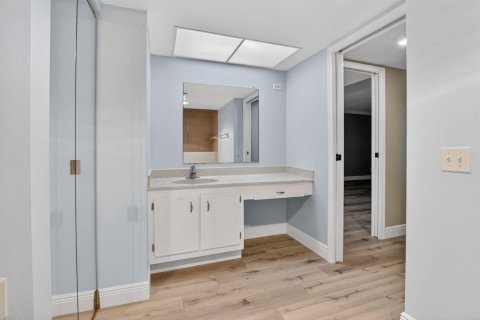 Купить кондоминиум в Бока-Ратон, Флорида 5 комнат, 130.06м2, № 2246275 - фото 25