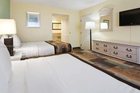 Hotel in Florida City, Florida № 1985486 - photo 6