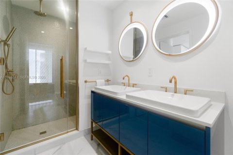 Купить кондоминиум в Майами, Флорида 1 спальня, 54.07м2, № 2088578 - фото 15