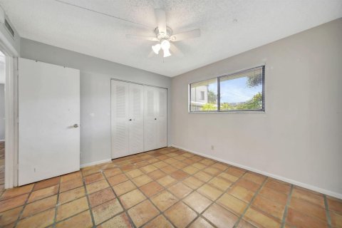 Condo in Pompano Beach, Florida, 2 bedrooms № 2186505 - photo 6