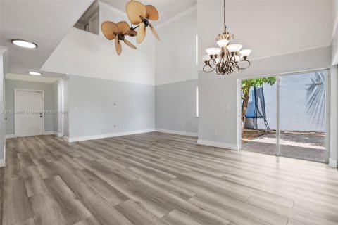 Купить виллу или дом в Майами, Флорида 4 спальни, 228.26м2, № 1825544 - фото 7