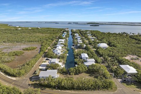 Casa en venta en Sugarloaf Key, Florida, 2 dormitorios, 93.65 m2 № 1924232 - foto 21