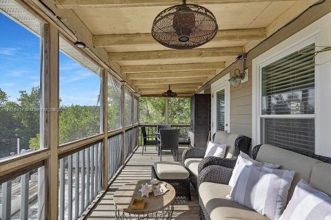 Casa en venta en Sugarloaf Key, Florida, 2 dormitorios, 93.65 m2 № 1924232 - foto 11