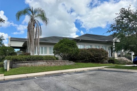 Commercial property in Gainesville, Florida 177.44 sq.m. № 2381333 - photo 2