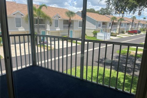 Touwnhouse à vendre à Treasure Island, Floride: 2 chambres, 91.97 m2 № 2333938 - photo 12