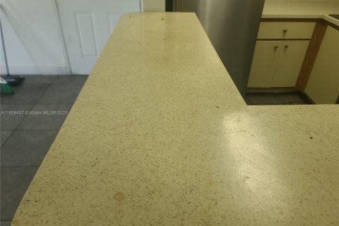 Купить кондоминиум в Майами, Флорида 2 спальни, 82.03м2, № 1957071 - фото 7