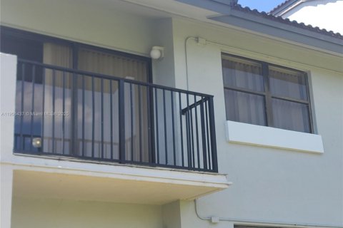 Купить кондоминиум в Майами, Флорида 2 спальни, 82.03м2, № 1957071 - фото 11