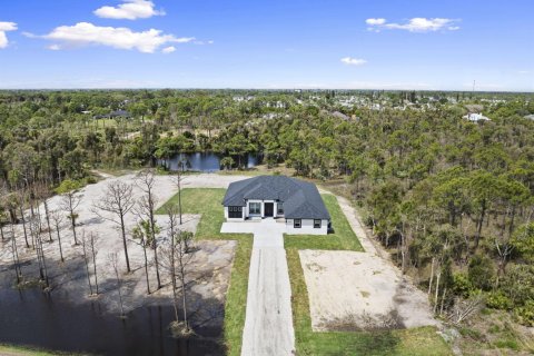 Casa en venta en Port St. Lucie, Florida, 4 dormitorios, 237.55 m2 № 2153862 - foto 18