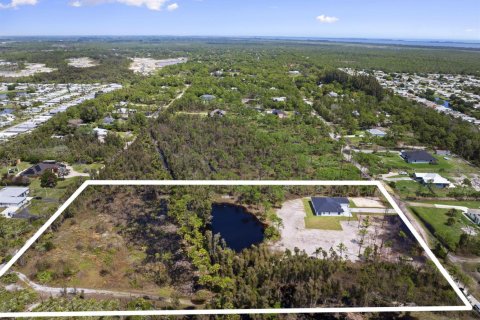 Casa en venta en Port St. Lucie, Florida, 4 dormitorios, 237.55 m2 № 2153862 - foto 20