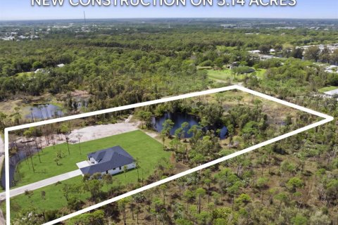 Casa en venta en Port St. Lucie, Florida, 4 dormitorios, 237.55 m2 № 2153862 - foto 1