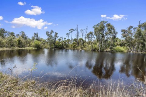 Casa en venta en Port St. Lucie, Florida, 4 dormitorios, 237.55 m2 № 2153862 - foto 16