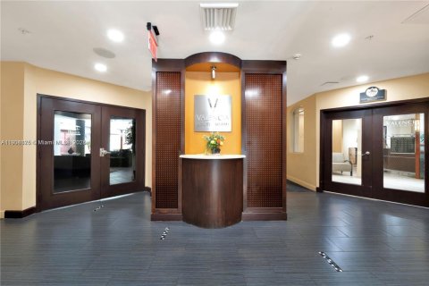 Condominio en venta en South Miami, Florida, 2 dormitorios, 93.83 m2 № 1956543 - foto 4