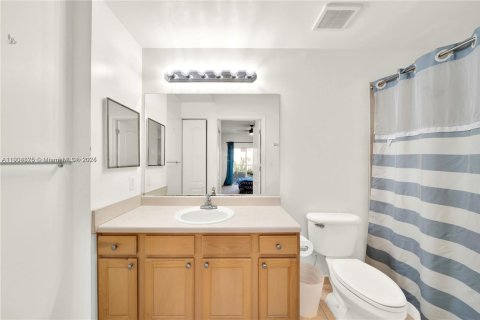 Condominio en venta en South Miami, Florida, 2 dormitorios, 93.83 m2 № 1956543 - foto 20