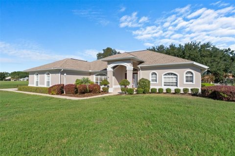 Villa ou maison à Inverness, Floride 3 chambres, 201.13 m2 № 2423777